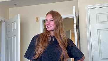 Sexy Redhead With A Perfect Body Fucks And Sucks Huge Cock