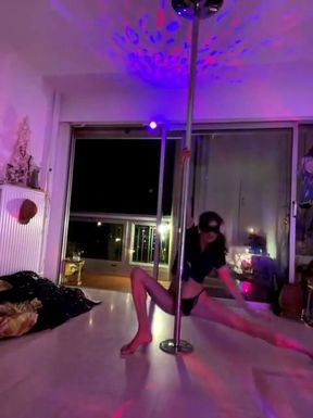 Exciting Dancer