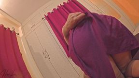 Very Hot and Big Ass Malaysian Chick Pussy Riding