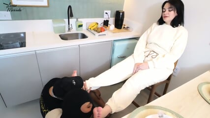 Louise Marcada dominates her sub with foot worship & foot fetish training