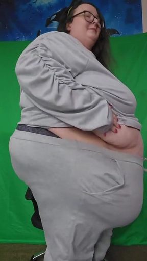 Fat SSBBW Goddess Clothes Try on