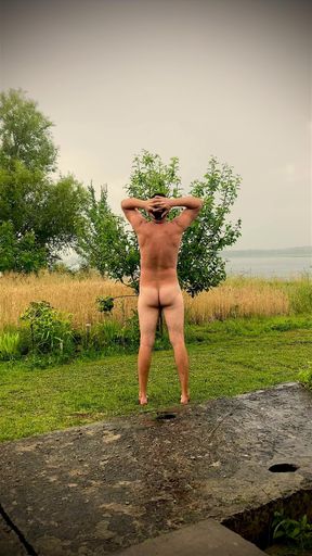 Wet Male Ass in the Rain!