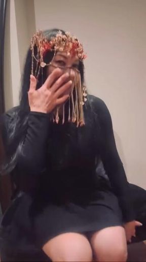 Empress Karma sultry soles and toes