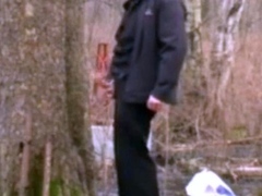 Lonely Daddy Strokes it Outside