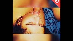 Le gusta que le chupe la cabecita