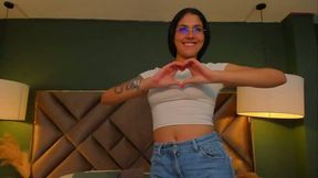 Mia Elowen Private Show