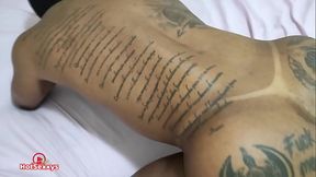 MACHO DOTADO METENDO A ROLA NO CUZINHO DO TREINADOR DE FUTEBOL