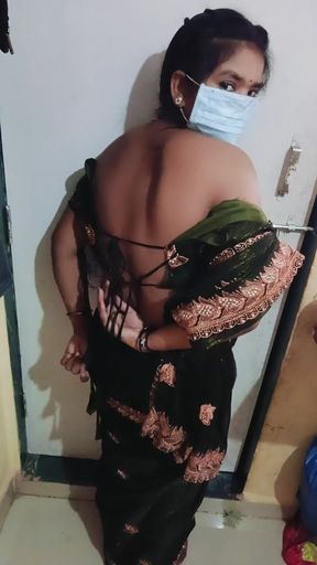 Desi bhabhi ki video single nude video desi village bahu desi village wife nude video desi village mother