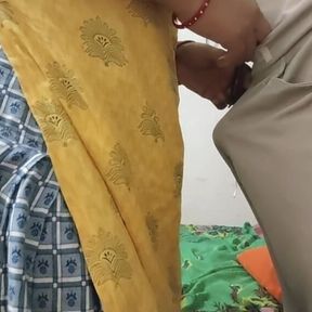 Desi bhabi standing oral