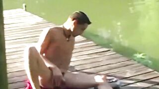 Outdoor Masturbatorio Solitario de Bella Italiana - Hot Italian Solo Male