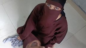 Muslim Blonde Is Sucking the Cock of Her Boss