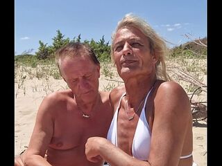 Live sex show recording, nudist beach, mobile version 4K, shemale girlfriend and cis man19.05.2025 4