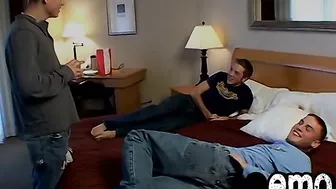 Twink Threesome Sucking Big Cock Before Facial