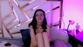 Aurora Hans Private Show