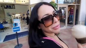 Fuimos por una nieve y vean que rico la succiona