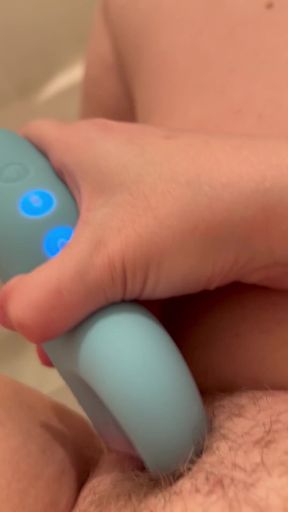 Must-share moment from "More bathtub fun"