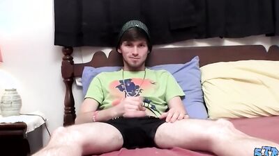 Perverted college bloke is jerking his pecker inside the dormitory