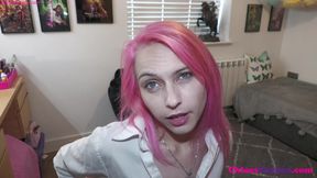 Personal Assistant Wants to Make a Deal