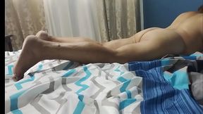 Private masseur gets aroused by mature Latina's oiled-up ass