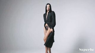 SUPERBE - Most Sensual Brunette You Ever Saw Victoria Mur