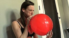 Balloon Blowing & Popping Fun With Alora Jaymes (SD 720p WMV)