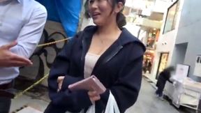 Discovering Beautiful Natural Gamer with Fluffy Big Breasts in Nakano - Part 1 Adventure