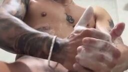 Sparkling Just the Way You Like It, Honey!🍆