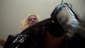 Tabitha giantess 235