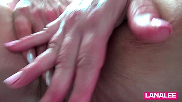3 SLUTTY GILFS SHARE A HORNY COLLEGE BBC