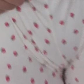 Playful Asian MILF Shows off Her Perfect Curves