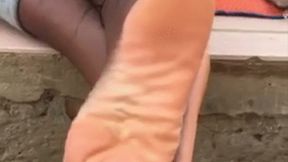 Chr3 Hemaa’s Meaty, Wrinkly Soles Crossed From Behind