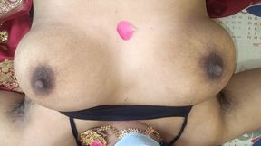 Batchelor neighbour men qHousewife red colour saree with hot fucking