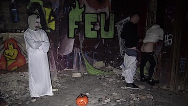 Fucked in the night during the halloween night