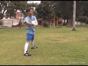 Latin Twinks Threesome Bareback Fuck