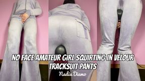 No Face Amateur Squirt In Juicy Couture Velour Tracksuit Pants Wetting