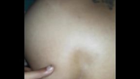 le encanta culiar con desconosidos adivinen quien es