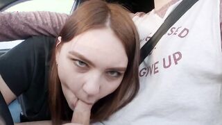 Spontaneous oral sex while driving