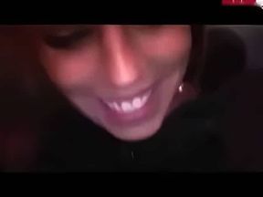 Quickie des deutschen Amateurpaares im Aufzug endet mit Creampie