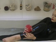 Angel Wicky Bath in latex