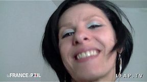 French mom increases the heat with intimate touch