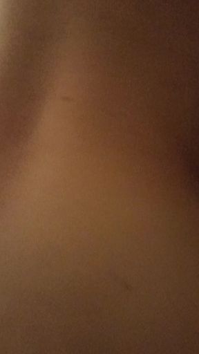 NICE ASS HOTWIFE