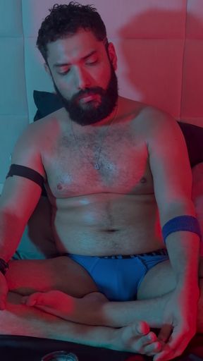 Chill Evening Vibes: Smoking in Style with Speedo Lounge Session