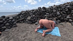 Outdoor Doggy Style Masturbation on the Beach