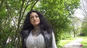 First Time Anal Adventure with Stunning Tattoo Model Mia Roux - A Must-See Casting Experience!
