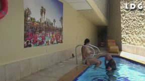 Diosa Naked Shoulder Ride Dunks Clothed Slave In The Pool Cruel Water Domination