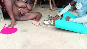 Desi hot bhabhi ne khana Diya aur Masti ki