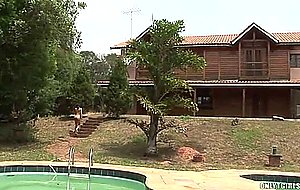 Teen fernanda beatriz solo poolside