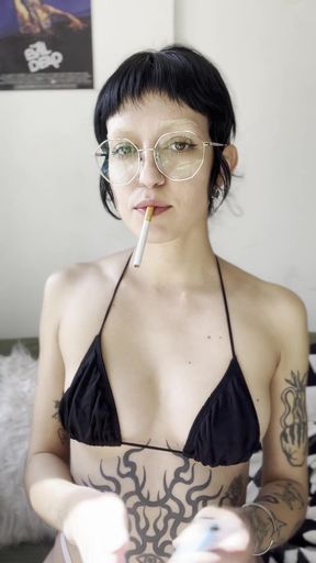 Hot teen amateur smokes while showing off her body
