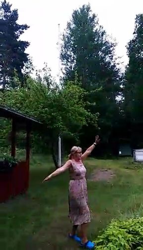 dance in garden