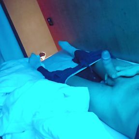 Biggest Cumshot caught filmed on hostel vacation